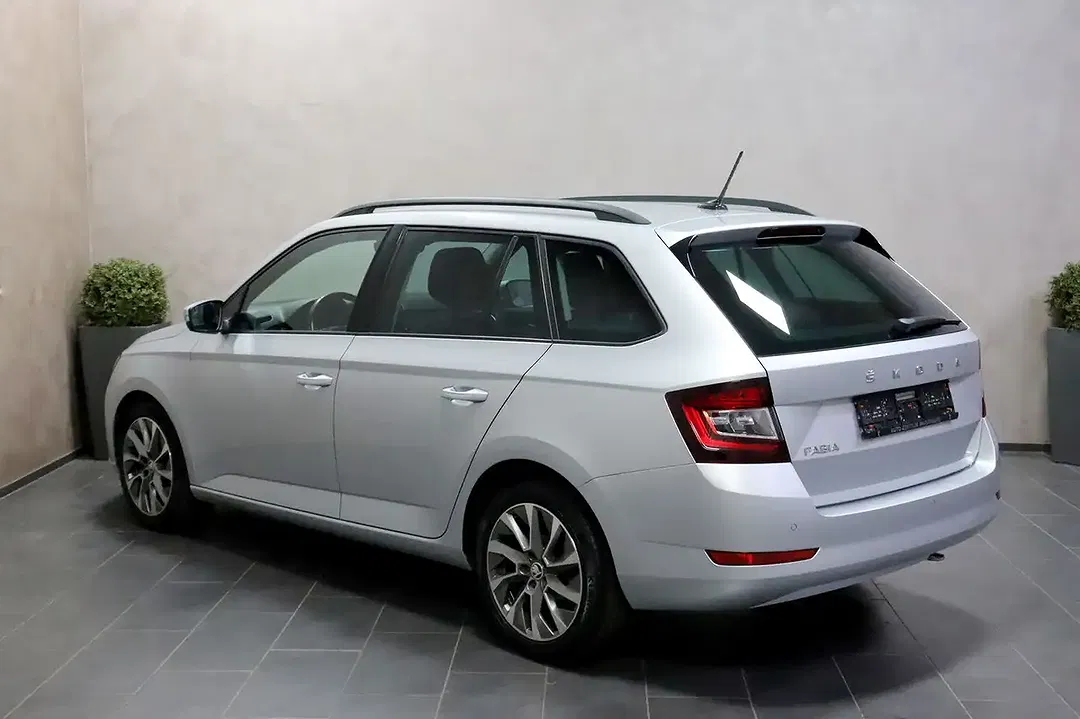 Skoda Fabia - Thumbnail 13