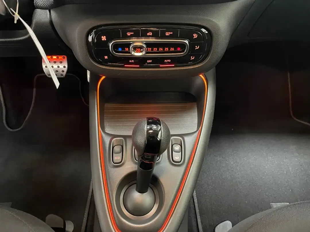 smart forTwo - Thumbnail 14