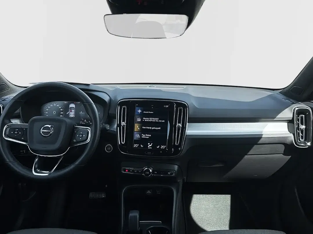 Volvo XC40 - Thumbnail 4