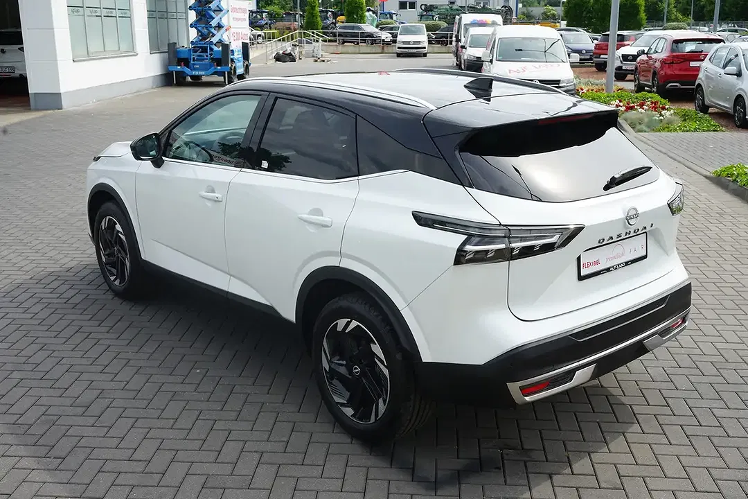 Nissan Qashqai - Thumbnail 9