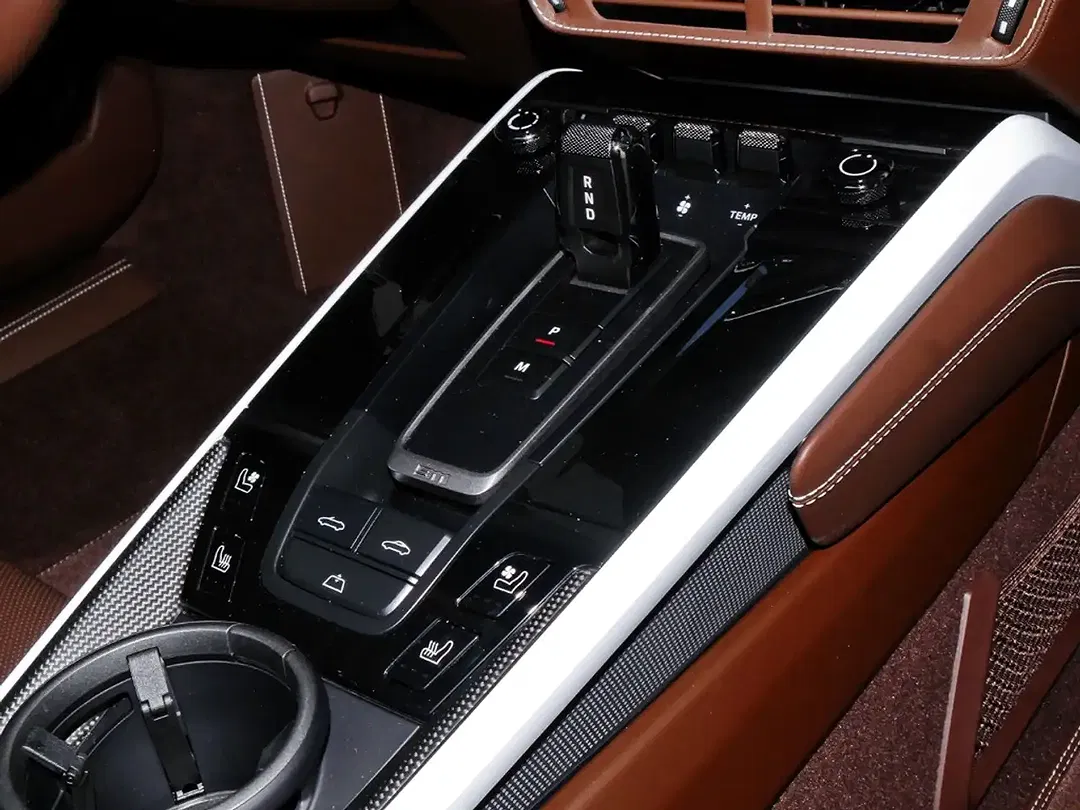 Porsche 911 - Thumbnail 14