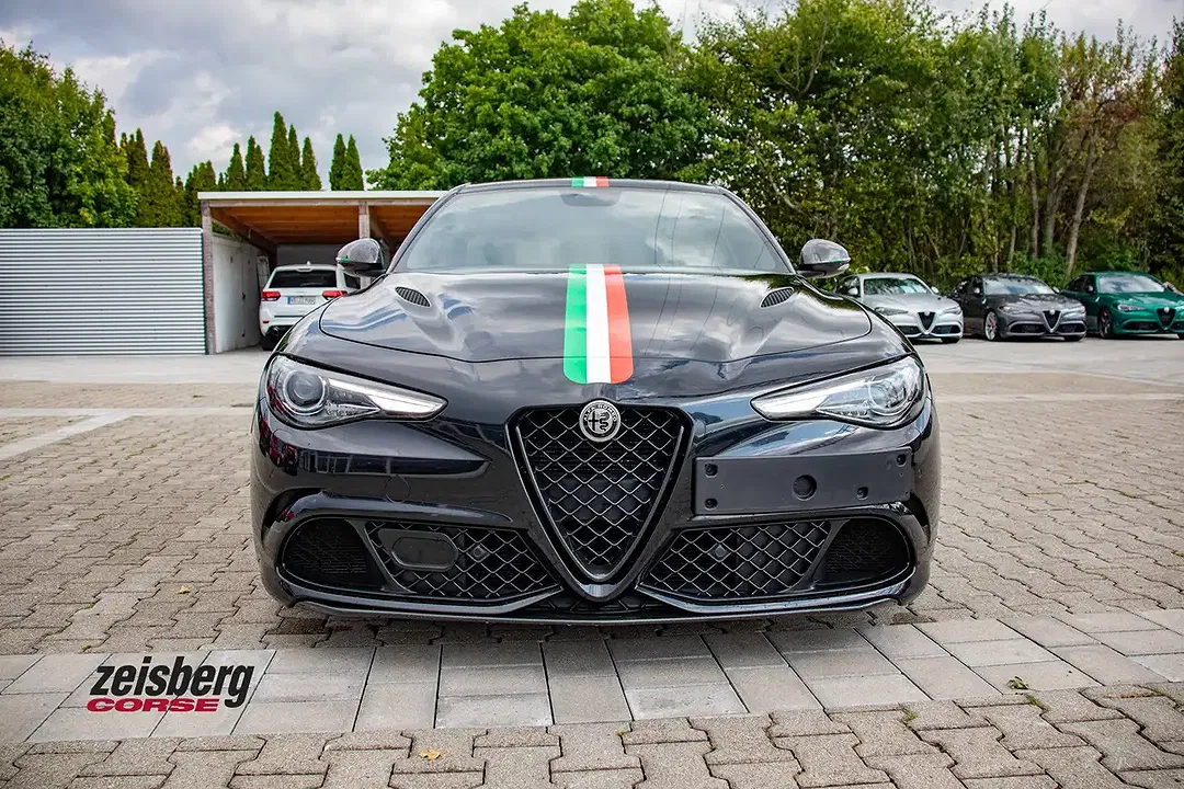 Alfa Romeo Giulia - Thumbnail 4