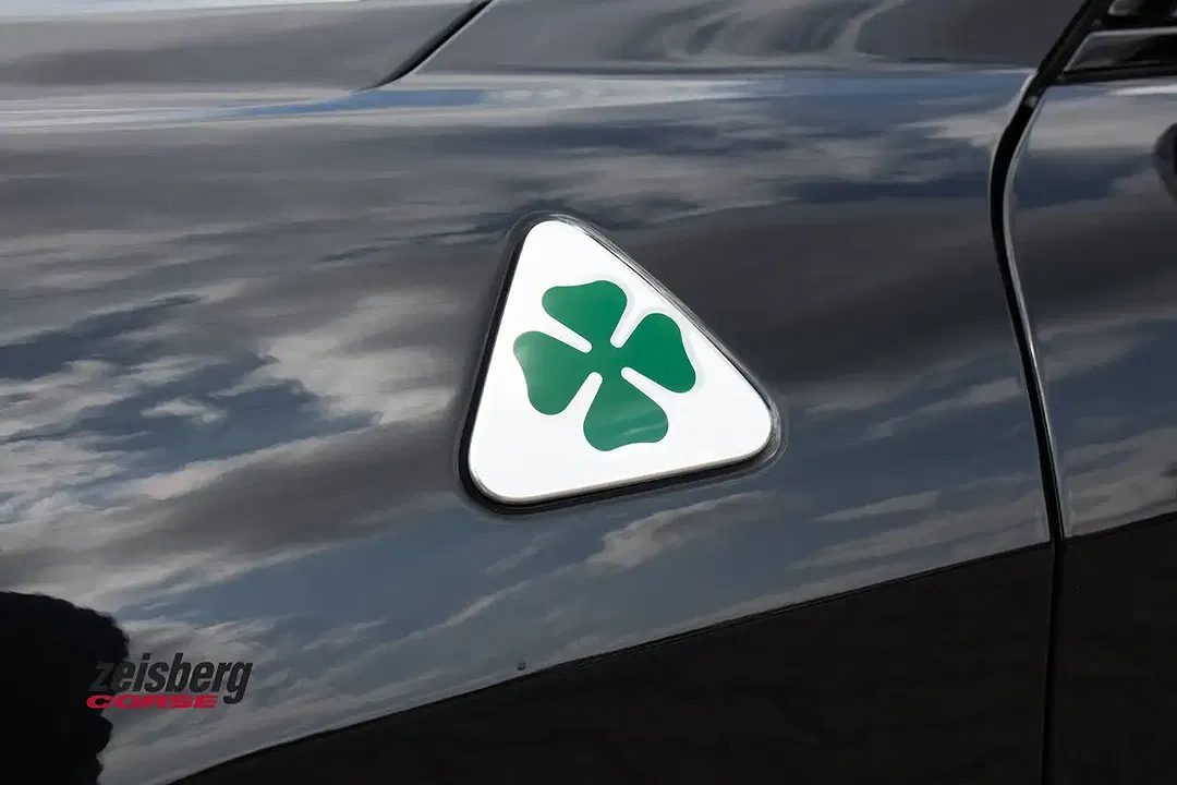 Alfa Romeo Giulia - Thumbnail 9
