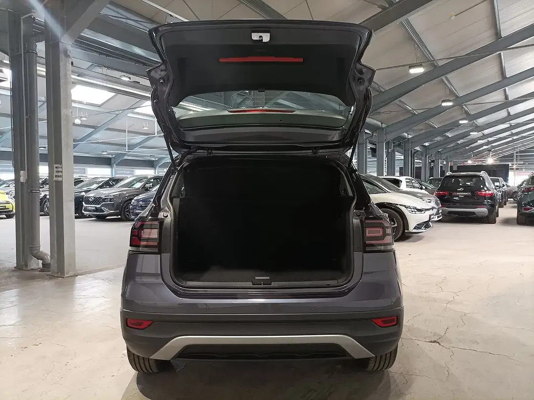 Volkswagen T-Cross - Thumbnail 6