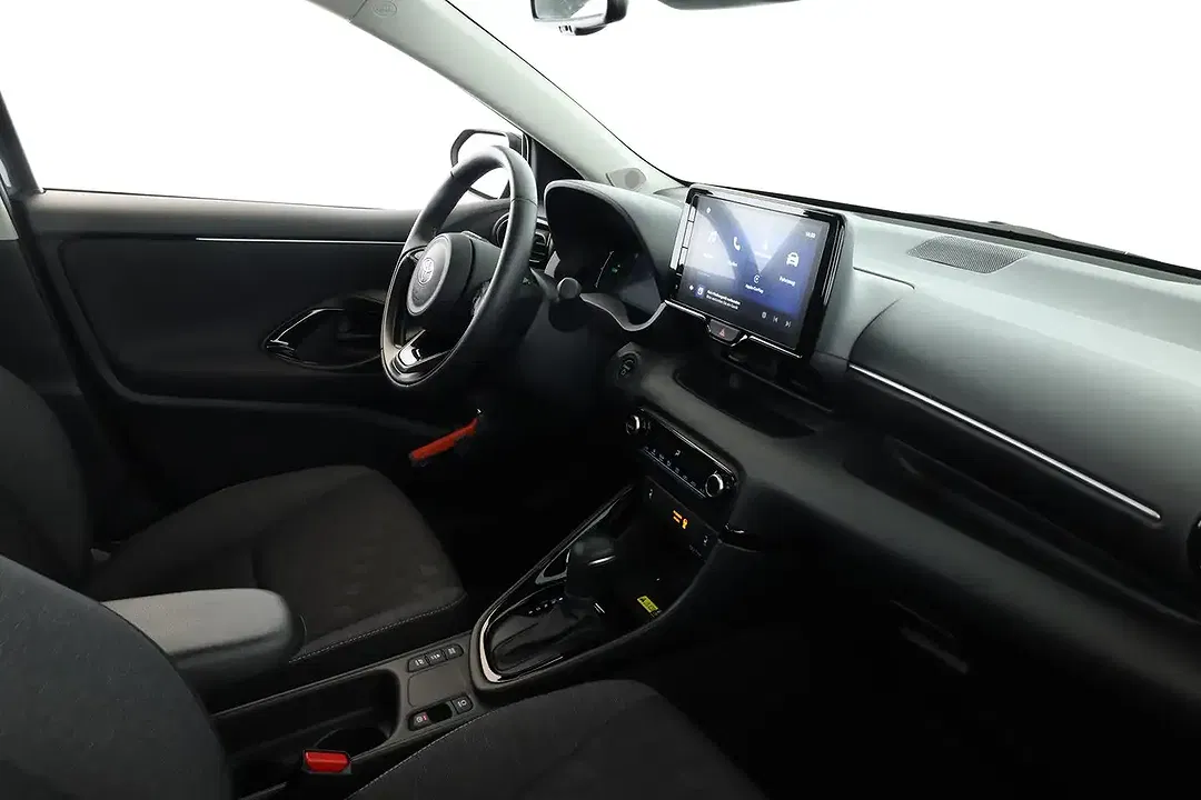 Toyota Yaris - Thumbnail 10