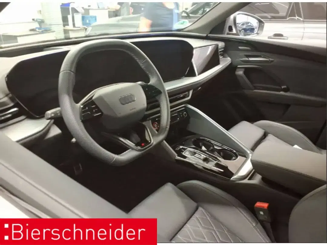 Audi SQ5 - Thumbnail 3