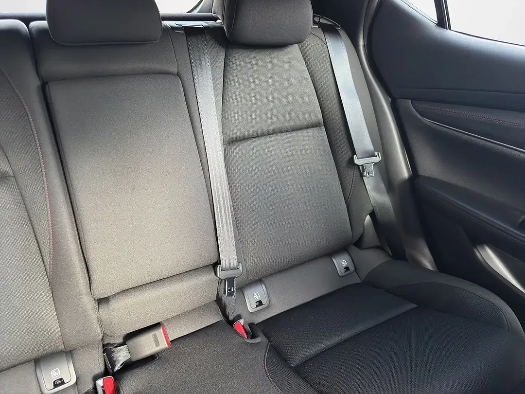 Mazda 3 - Thumbnail 14