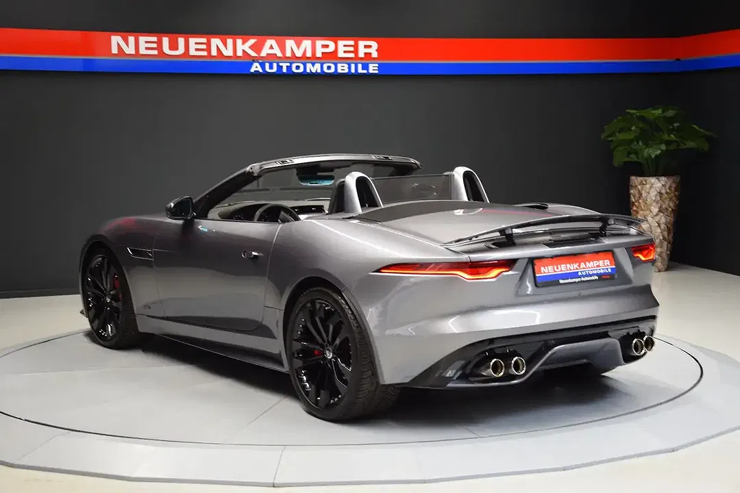 Jaguar F-Type - Thumbnail 9