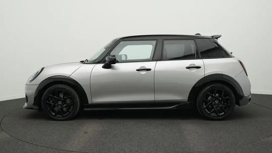 MINI Cooper S - Thumbnail 3