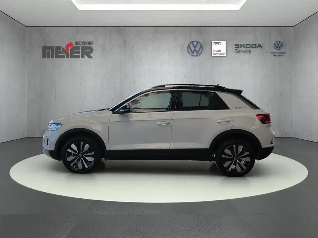 Volkswagen T-Roc - Thumbnail 4