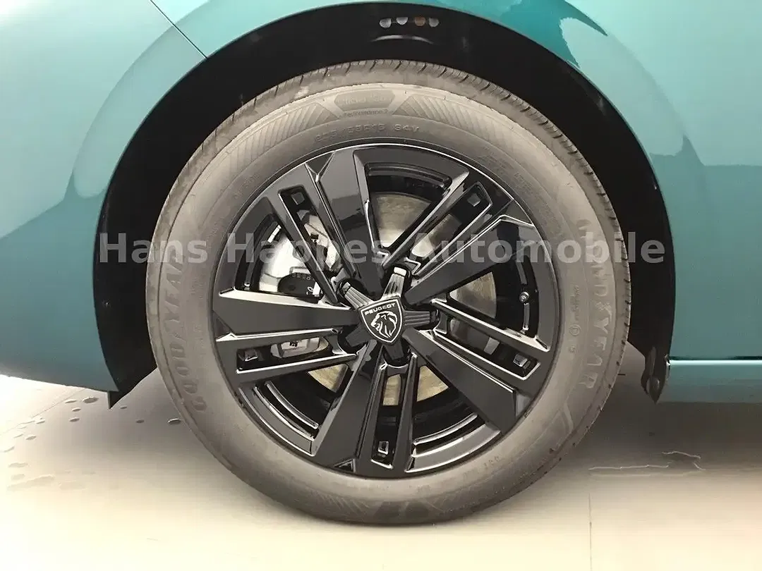 Peugeot 308 - Thumbnail 6