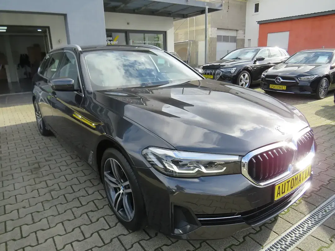 BMW 520 - Thumbnail 3