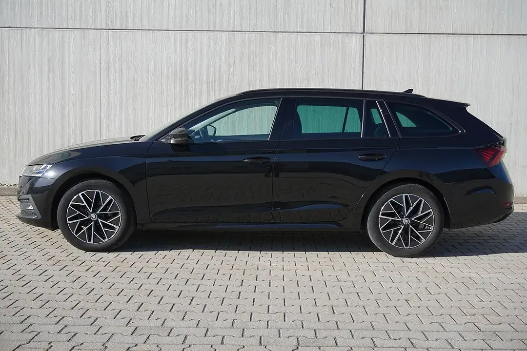 Skoda Octavia 1.5 TSI Combi - foto 2