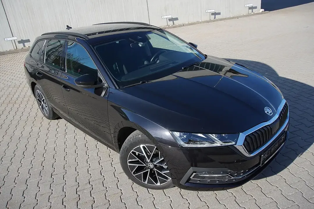 Skoda Octavia - Thumbnail 8