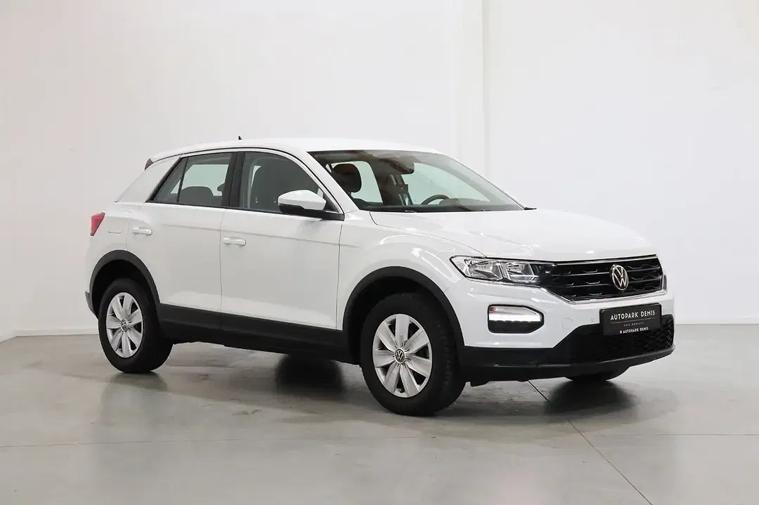 Volkswagen T-Roc - Thumbnail 4