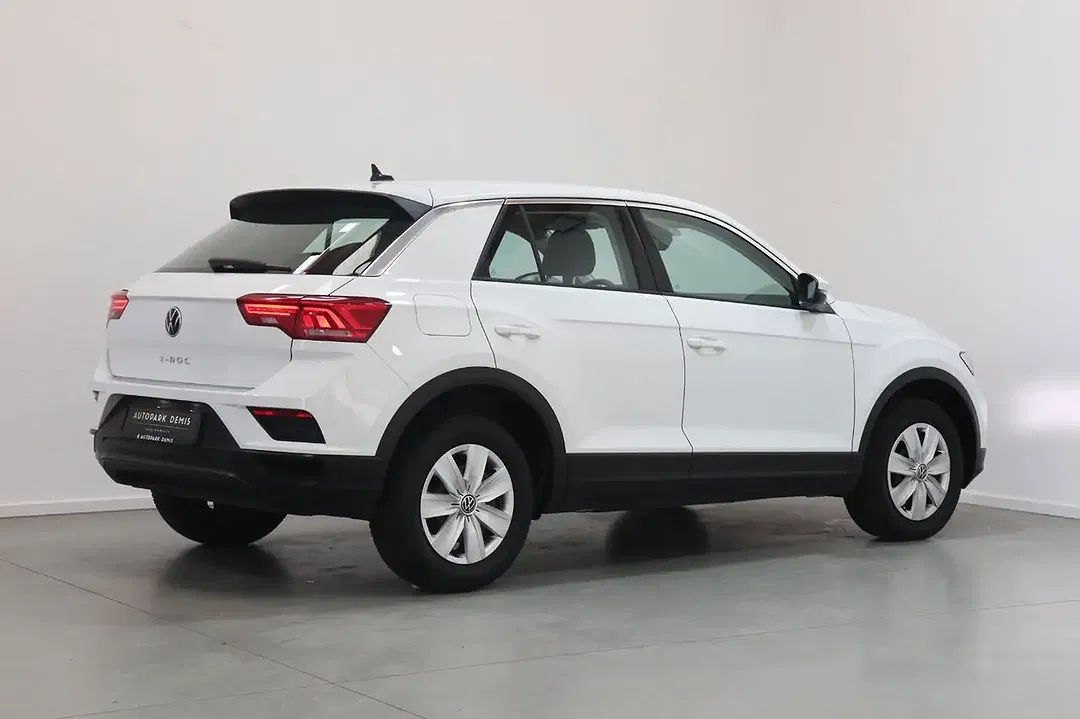 Volkswagen T-Roc - Thumbnail 7