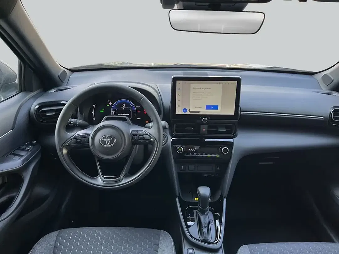 Toyota Yaris Cross - Thumbnail 13