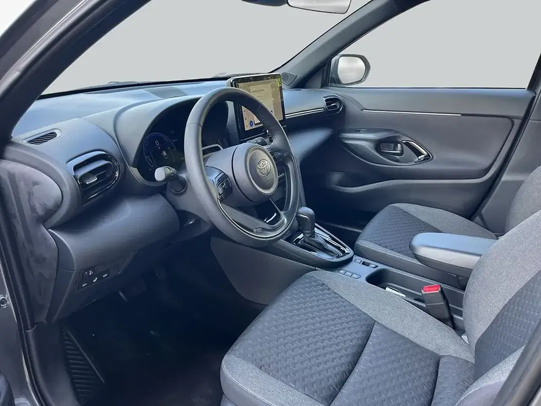 Toyota Yaris Cross - Thumbnail 9