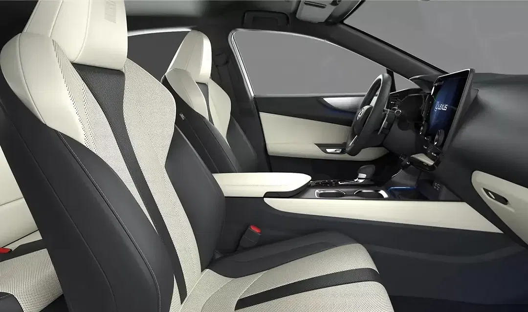 Lexus NX 450h+ - Thumbnail 5
