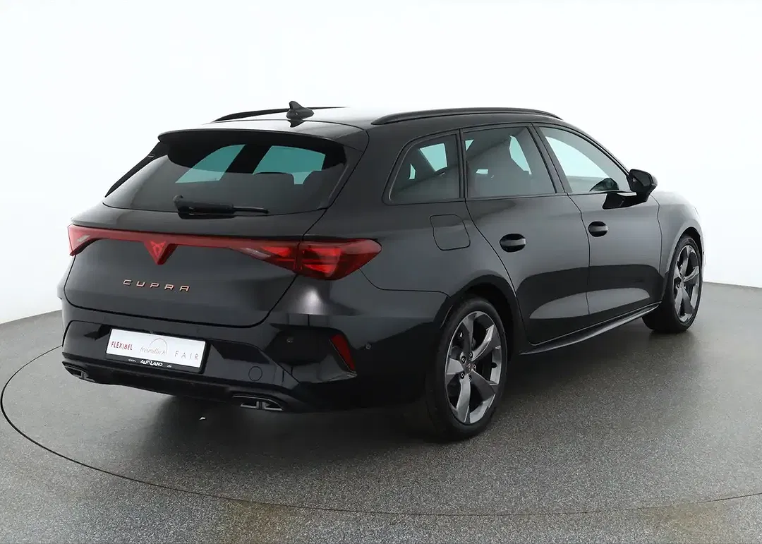 CUPRA Leon - Thumbnail 4