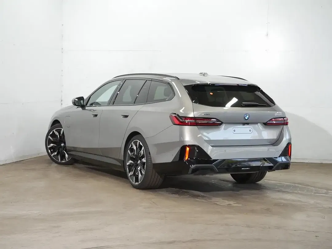 BMW 550 - Thumbnail 14