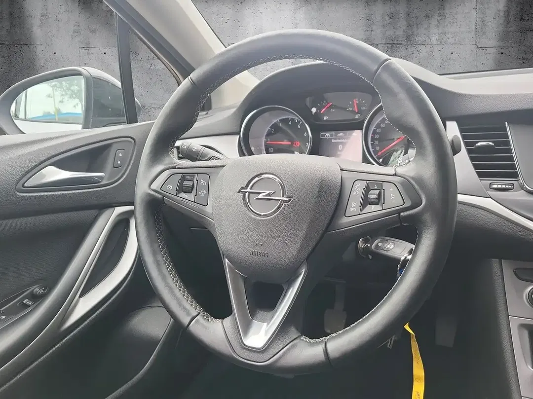 Opel Astra - Thumbnail 13