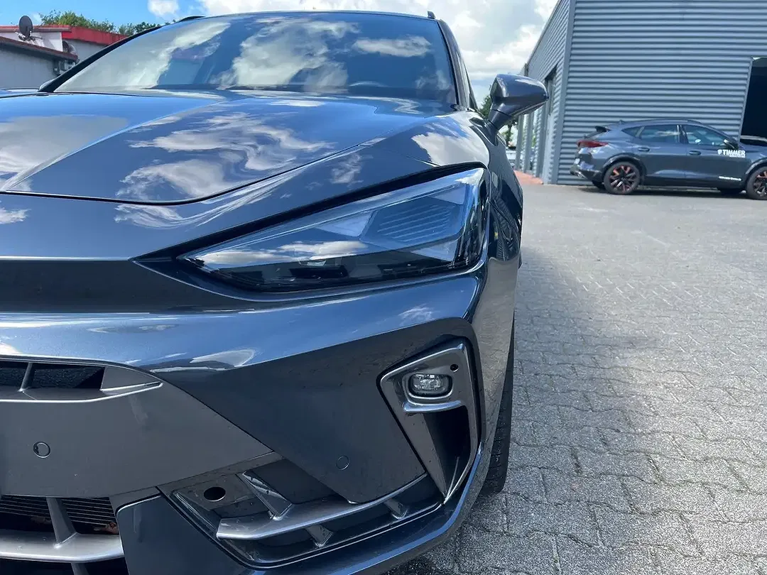 CUPRA Leon - Thumbnail 5