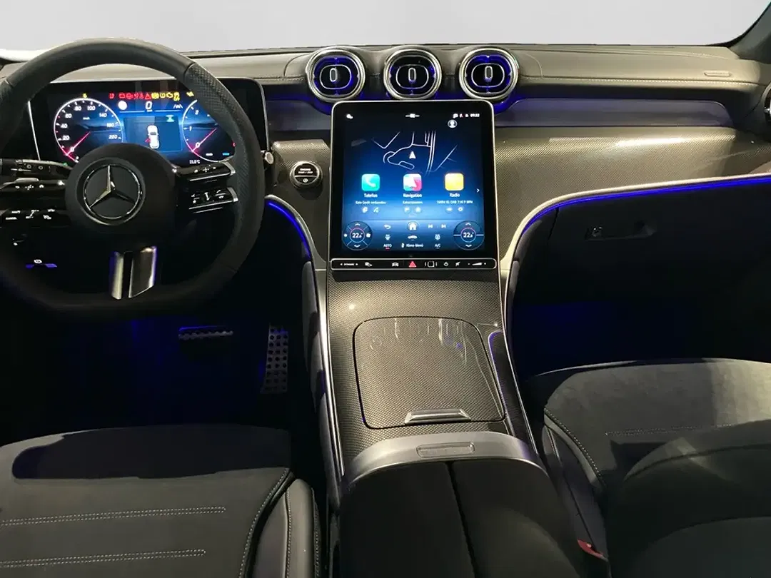 Mercedes-Benz GLC 220 - Thumbnail 11