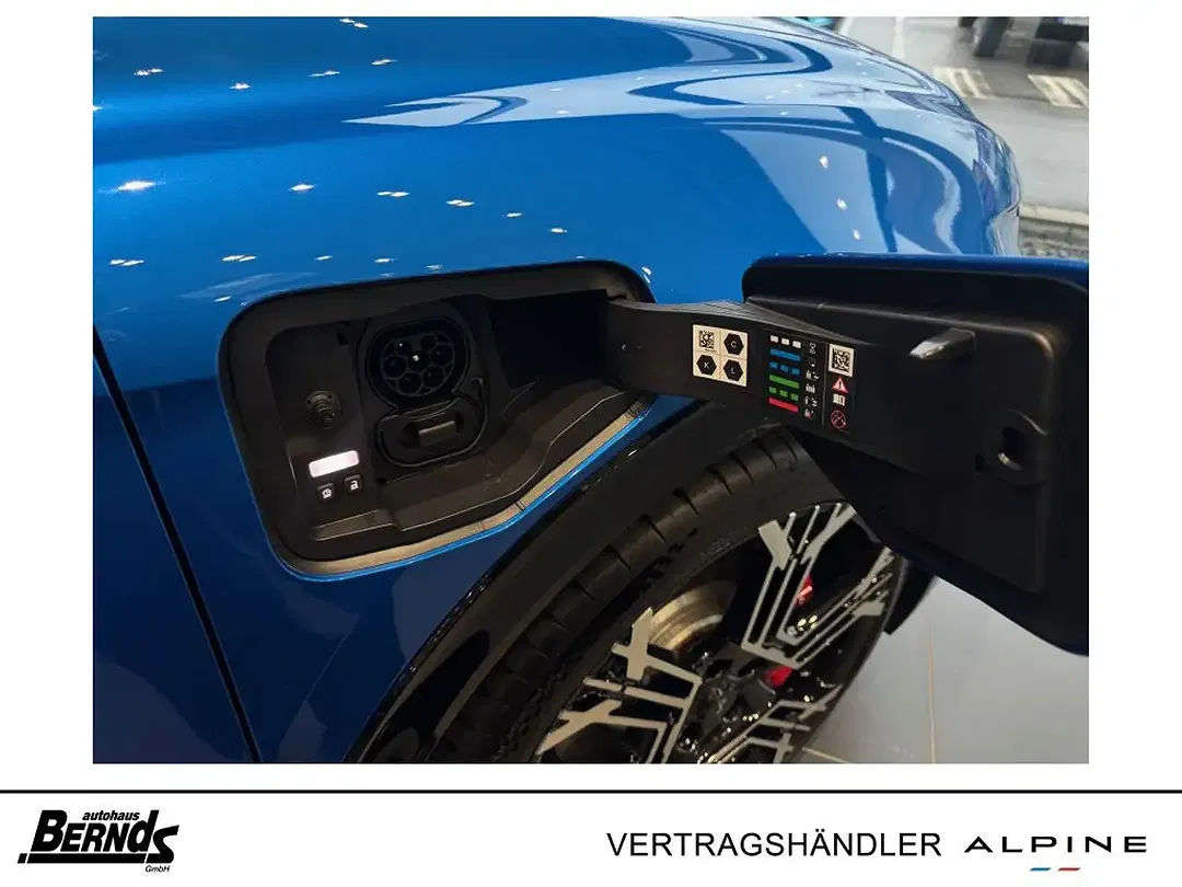 Alpine A390 - Thumbnail 11