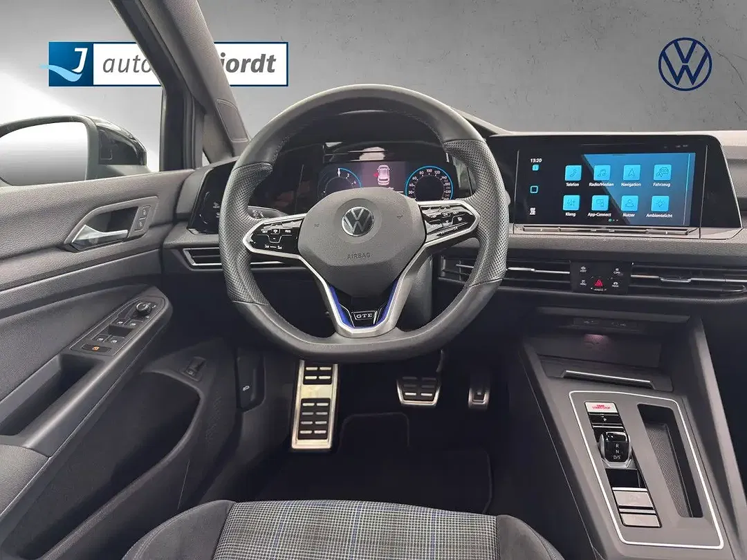 Volkswagen Golf - Thumbnail 10