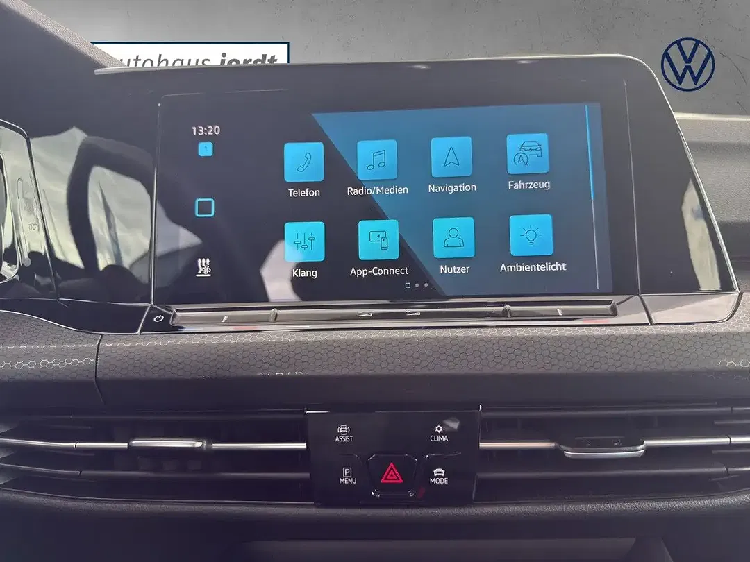 Volkswagen Golf - Thumbnail 11