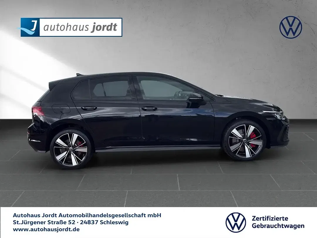 Volkswagen Golf - Thumbnail 5