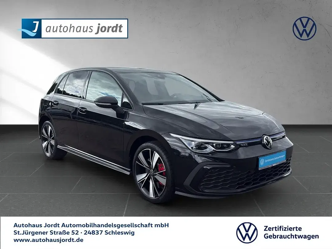 Volkswagen Golf - Thumbnail 6