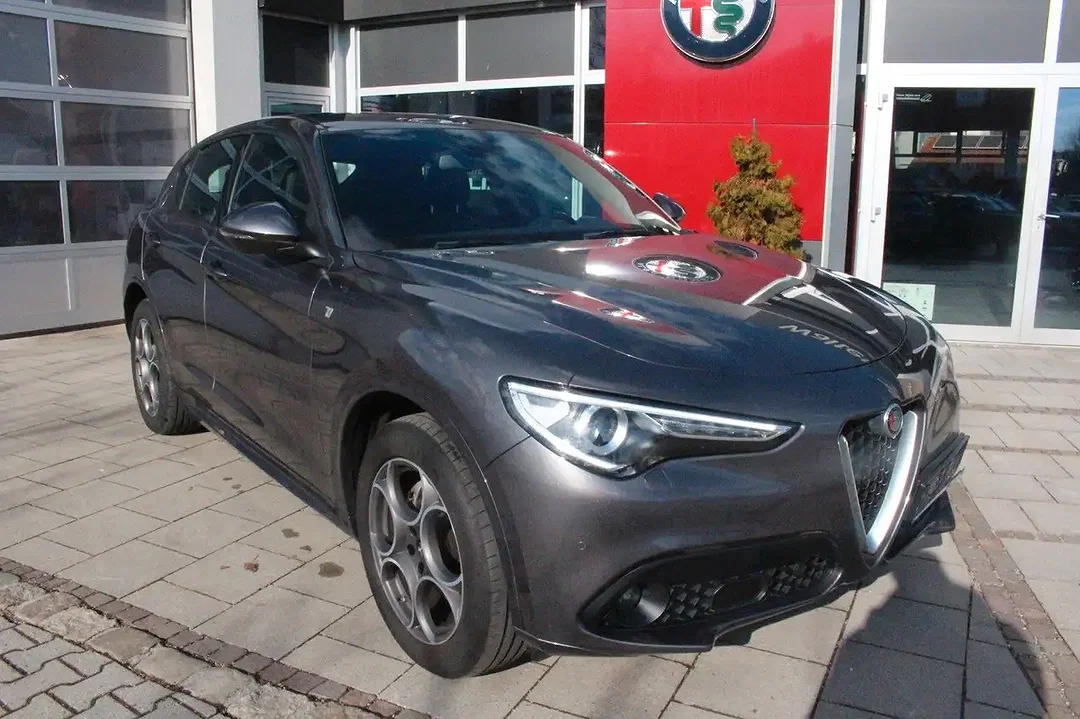 Alfa Romeo Stelvio - Afbeelding 1