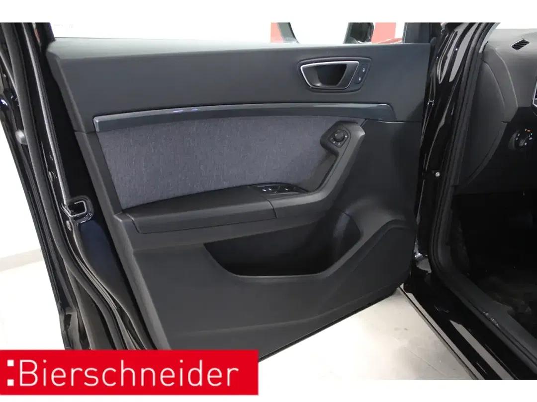 SEAT Ateca - Thumbnail 9