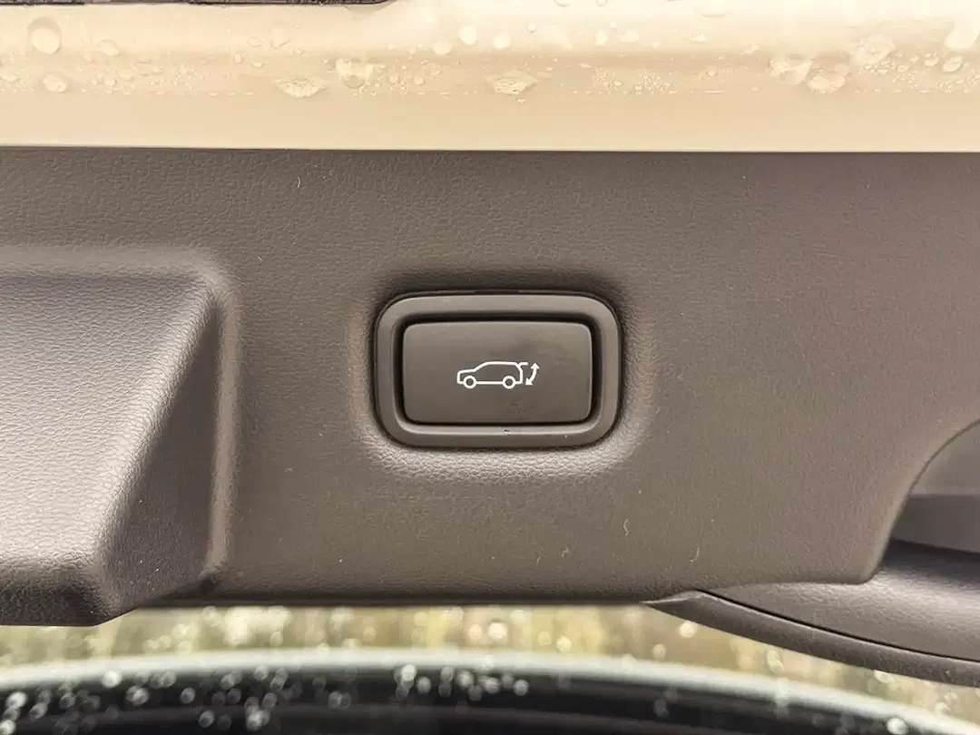 Hyundai IONIQ 5 - Thumbnail 11