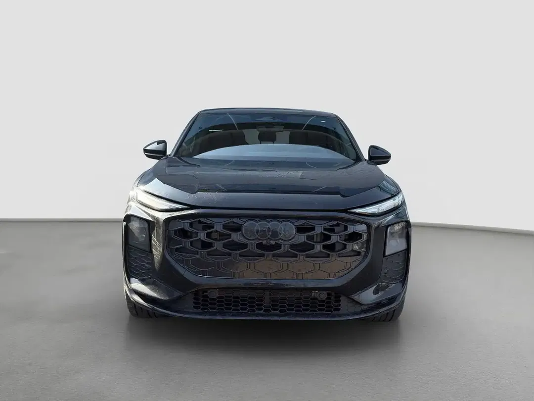 Audi Q3 S tronic - foto 2