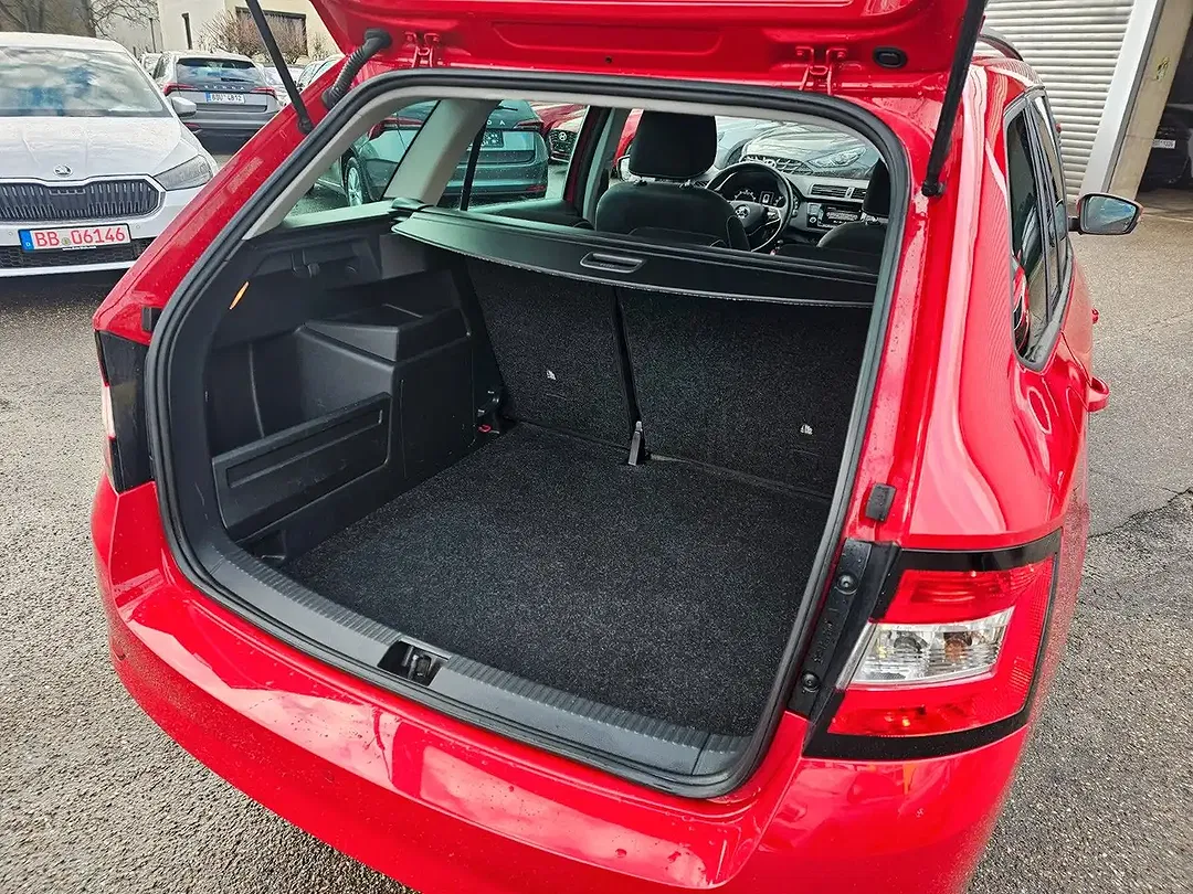 Skoda Fabia - Thumbnail 6