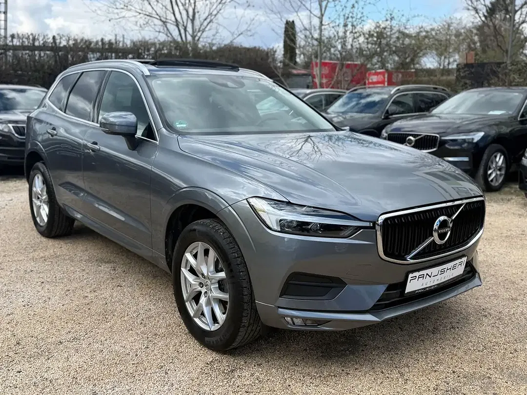 Volvo XC60 Momentum Pro - foto 1