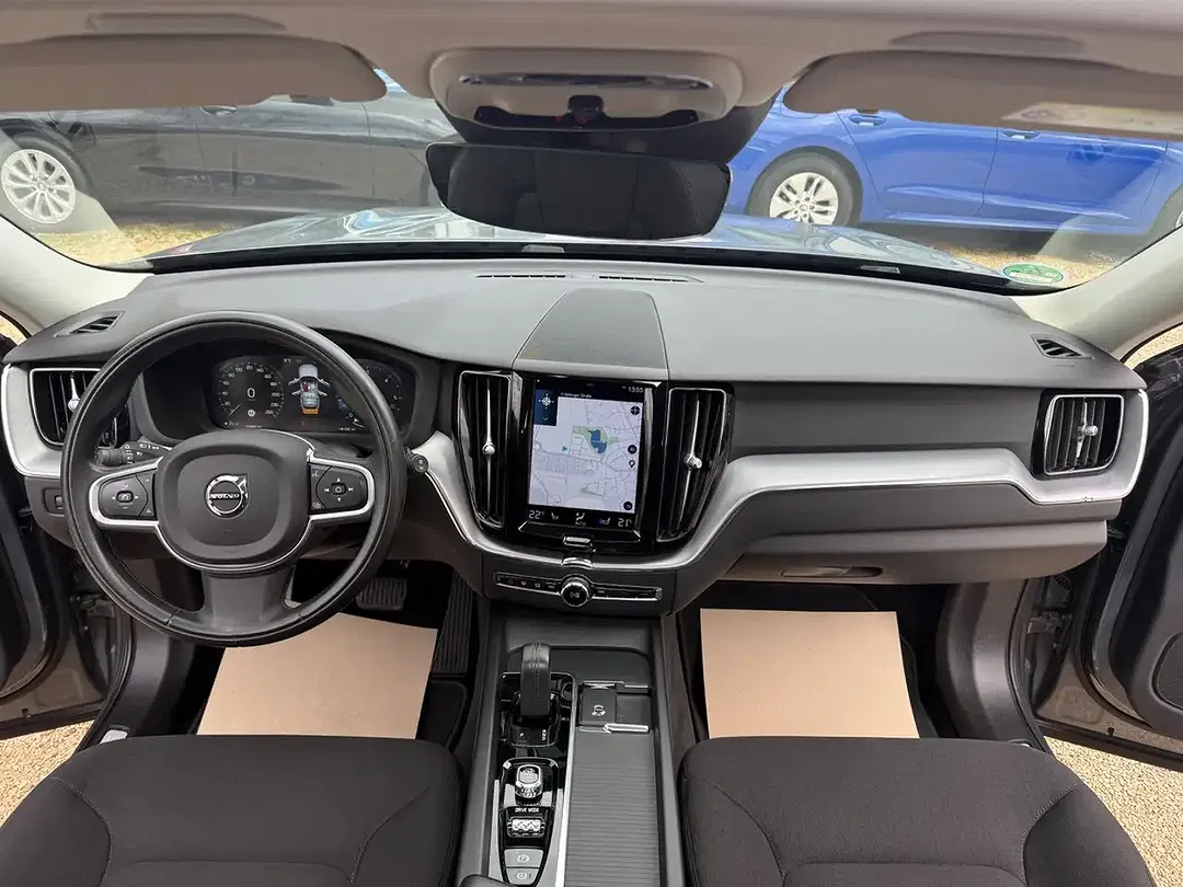 Volvo XC60 - Thumbnail 10