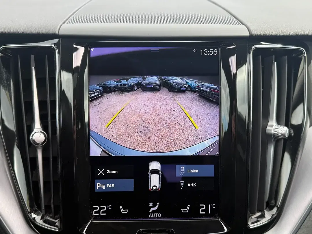 Volvo XC60 - Thumbnail 12
