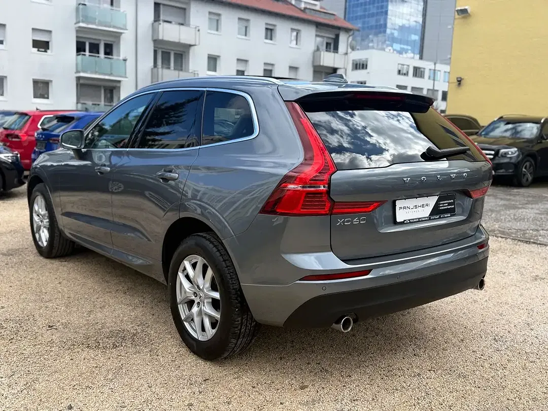 Volvo XC60 - Thumbnail 4