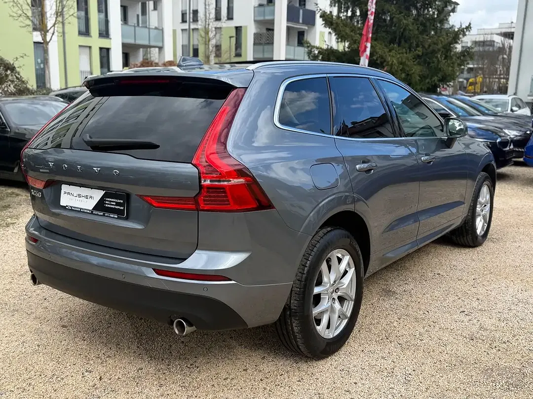 Volvo XC60 - Thumbnail 6
