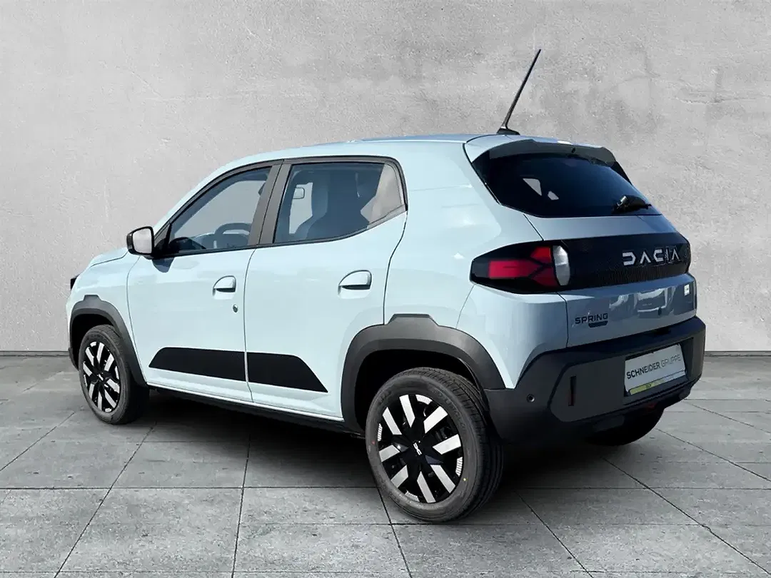 Dacia Spring - Thumbnail 3