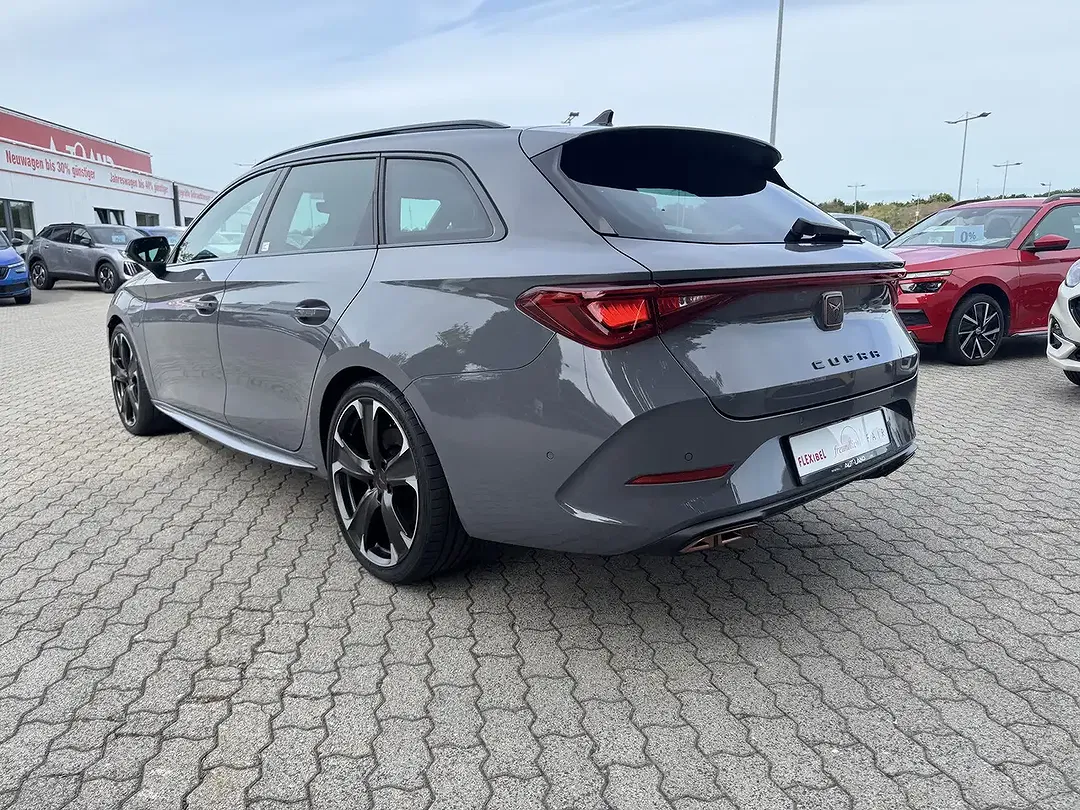 CUPRA Leon - Thumbnail 6
