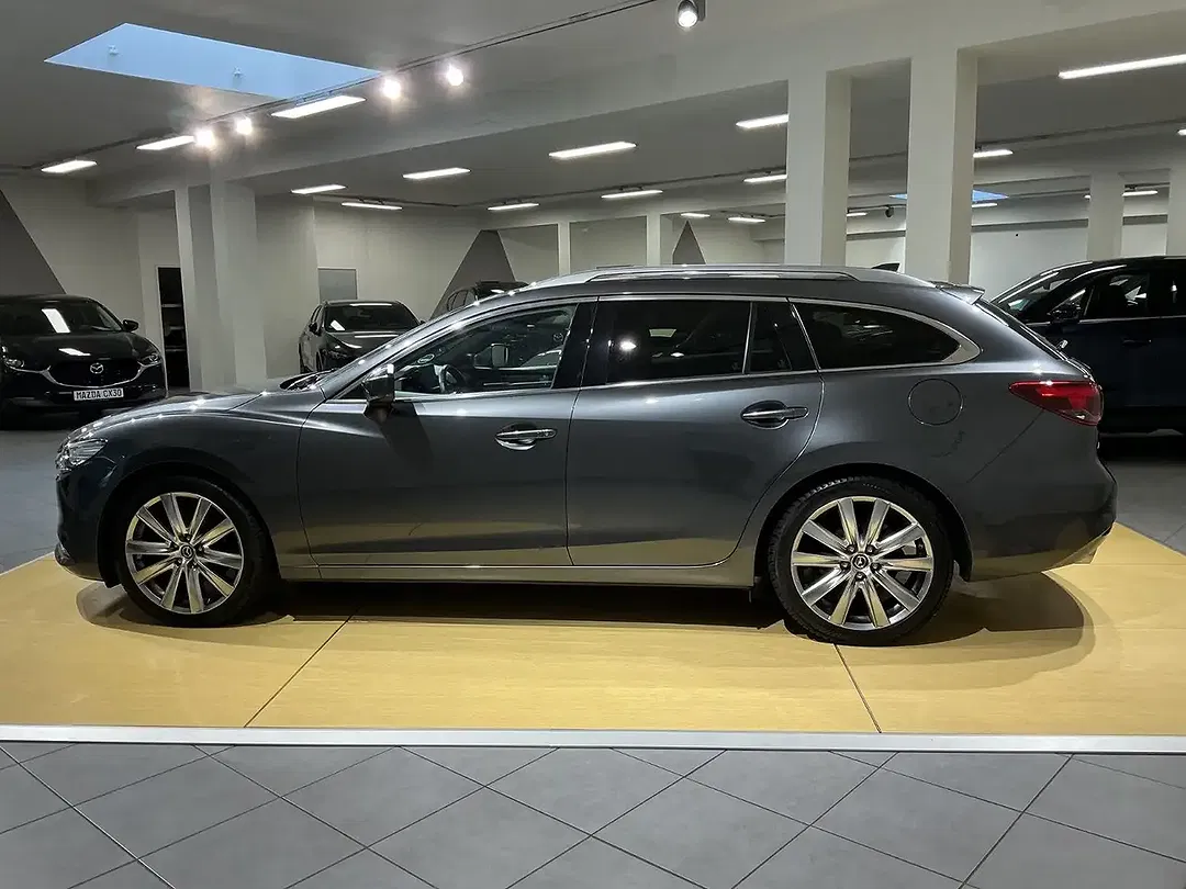 Mazda 6 - Thumbnail 9