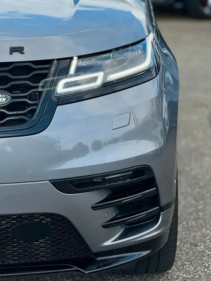 Land Rover Range Rover Velar - Thumbnail 4
