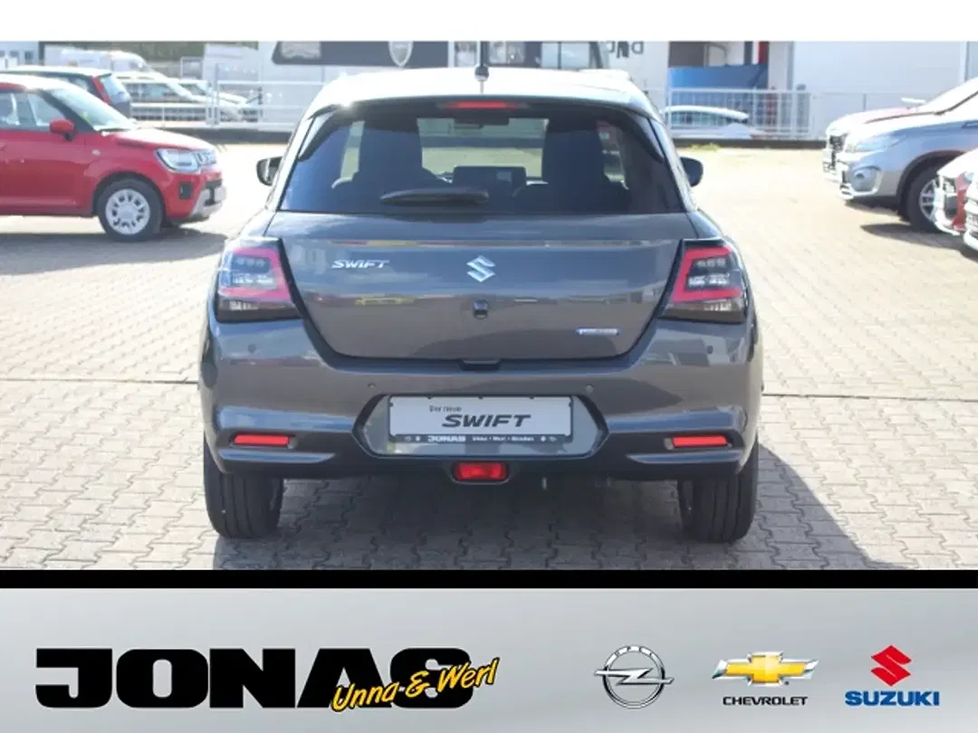 Suzuki Swift - Thumbnail 6