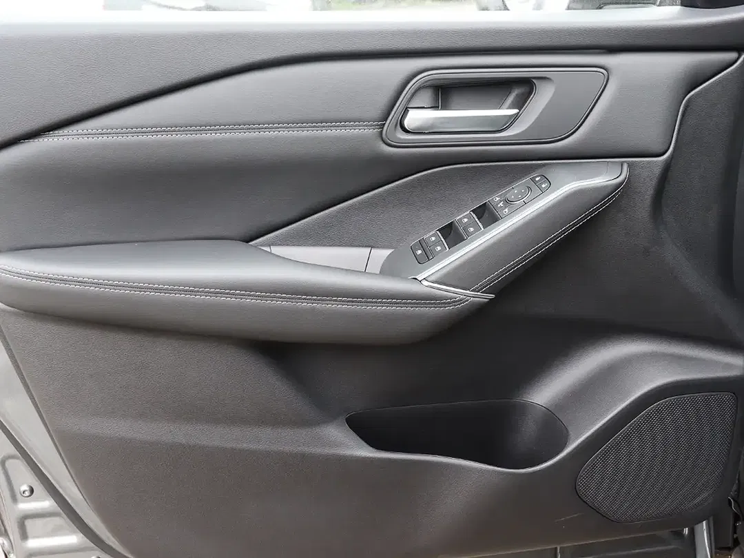 Nissan Qashqai - Thumbnail 8