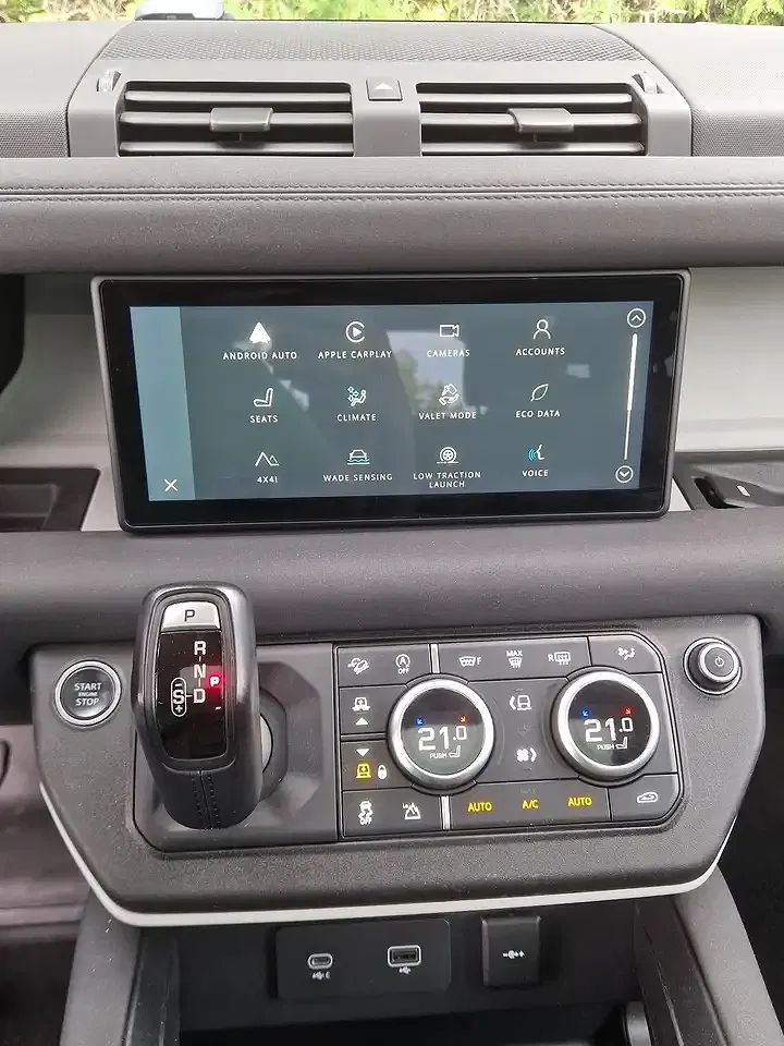 Land Rover Defender - Thumbnail 15